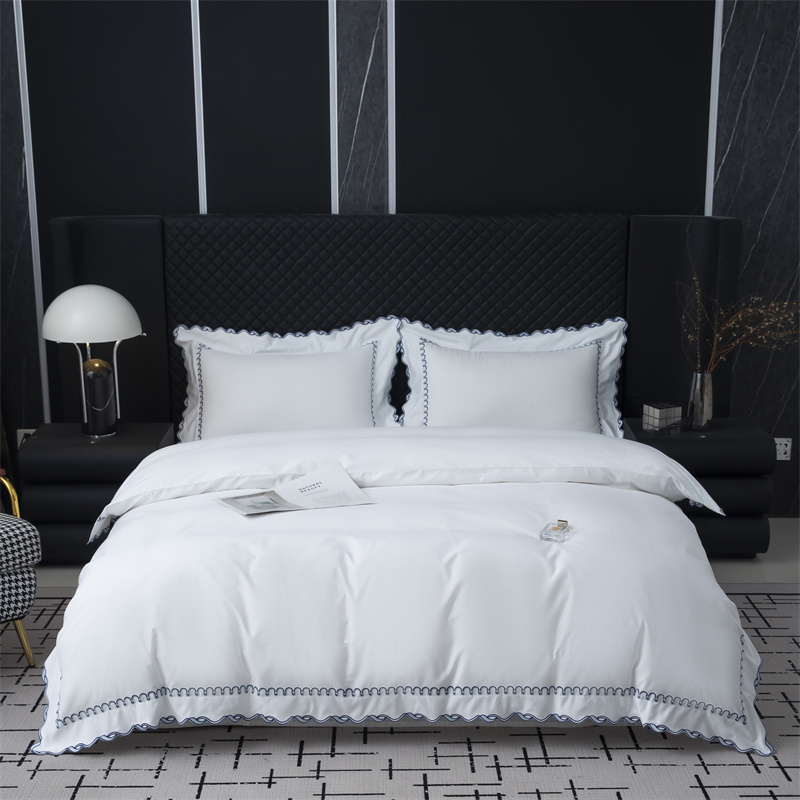 Zarif Nakış Kesim Tasarımı 350TC Pamuk Saten Nevresim Takımı