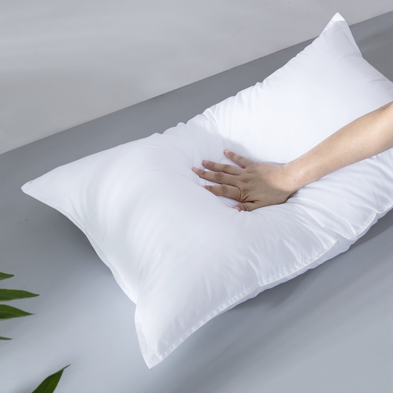 Otel İçin Polyester Sessizlik Kumaş Mikrofiber Dolum Yastığı Otel İçin Polyester Sessizlik Kumaş Mikrofiber Dolum Yastığı